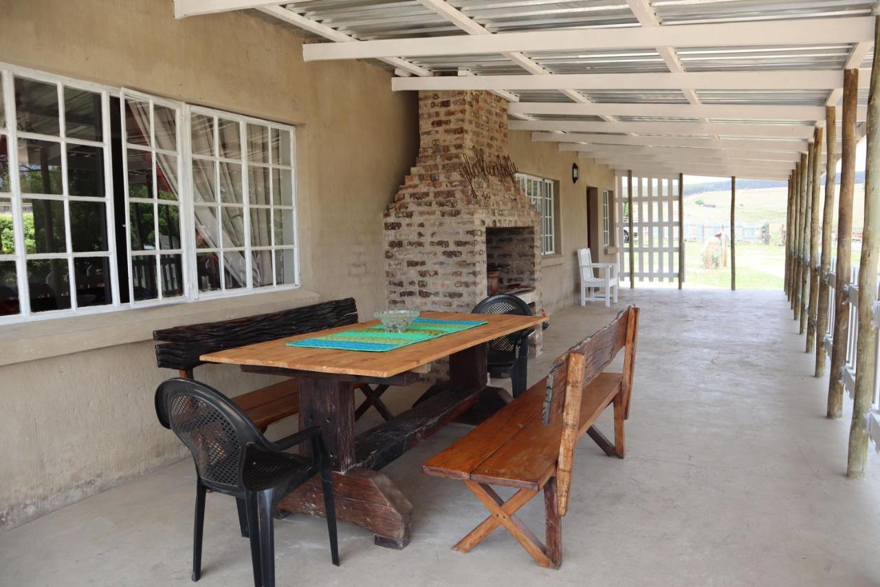 Rocks & Roses Farm Stay Lochiel Экстерьер фото